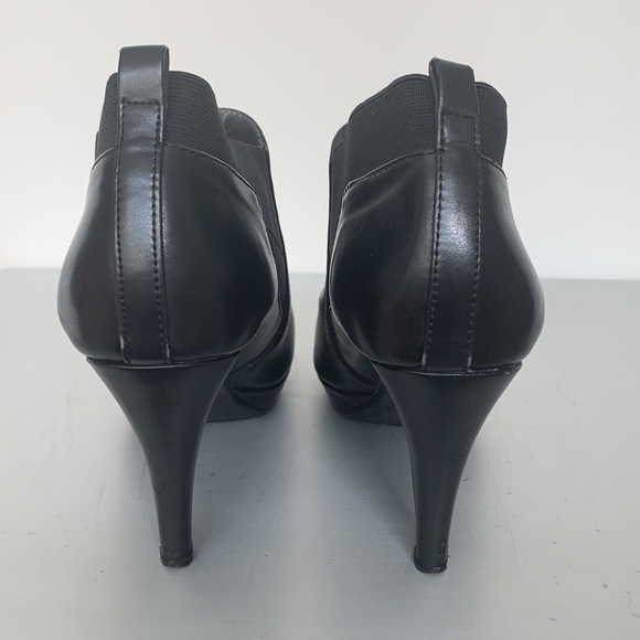 Platform booties with heels in black leather - Picture 4 of 6